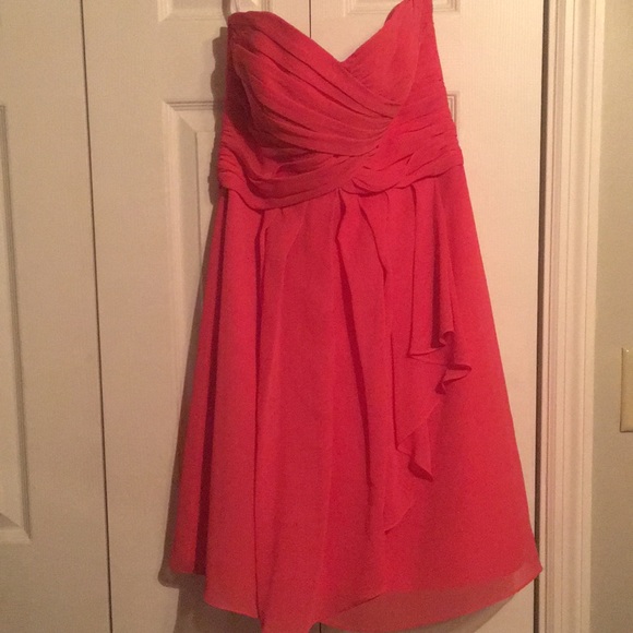 David’s Bridal strapless dress (Coral) - Picture 2 of 4